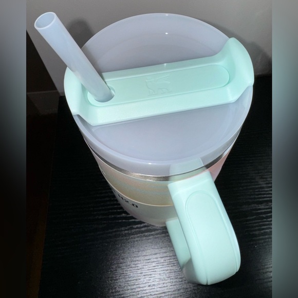 *SOLD* Stanley The Clean Slate Warm Serene Brushstrokes 40 oz Quencher Tumbler - Picture 11 of 12